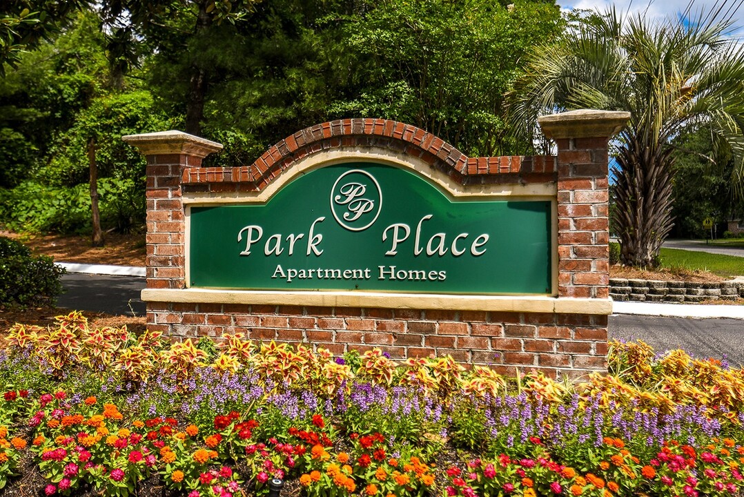 Park Place in Hanahan, SC - Building Photo