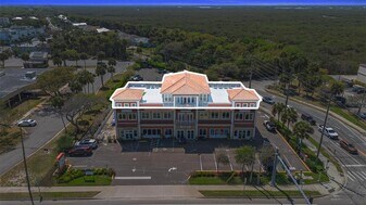 701 E 3rd Ave in New Smyrna Beach, FL - Building Photo