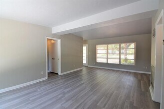 1501 Vantage Dr in Orlando, FL - Building Photo - Building Photo
