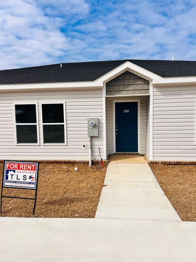 230 Charleston Dr