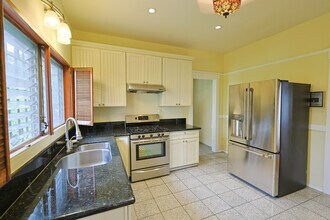 1452 W 29th St in Los Angeles, CA - Foto de edificio - Building Photo