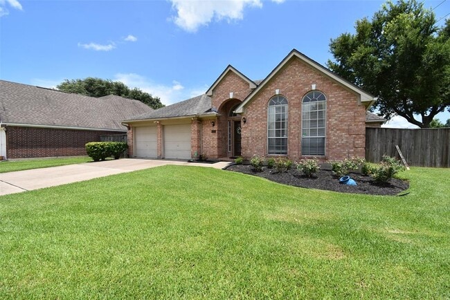 1110 Ferndale Ct in Sugar Land, TX - Building Photo - Building Photo