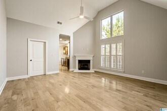 109 Love Ln in Sterrett, AL - Building Photo - Building Photo