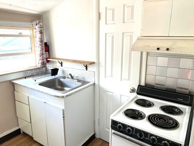1045 E 6th Ave in Helena, MT - Building Photo - Building Photo