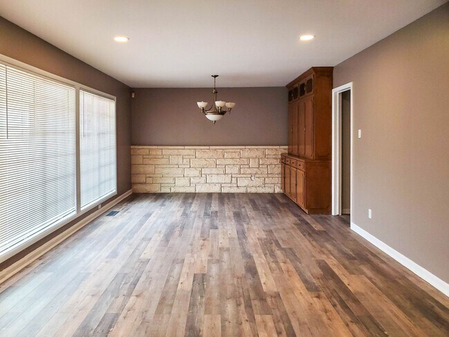 4311 N Stanton St in El Paso, TX - Building Photo - Building Photo