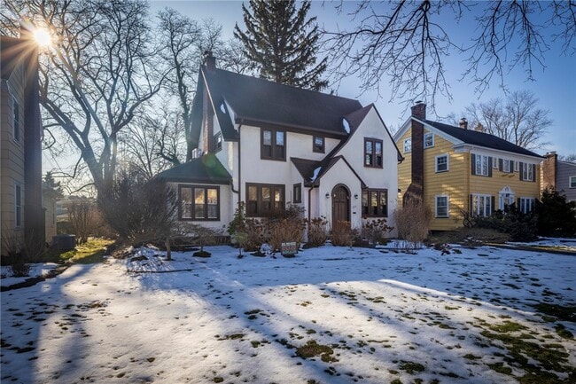 305 Castlebar Rd in Rochester, NY - Building Photo - Building Photo