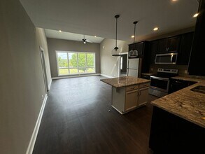1285 Enterprise Dr in Lynchburg, VA - Building Photo - Building Photo
