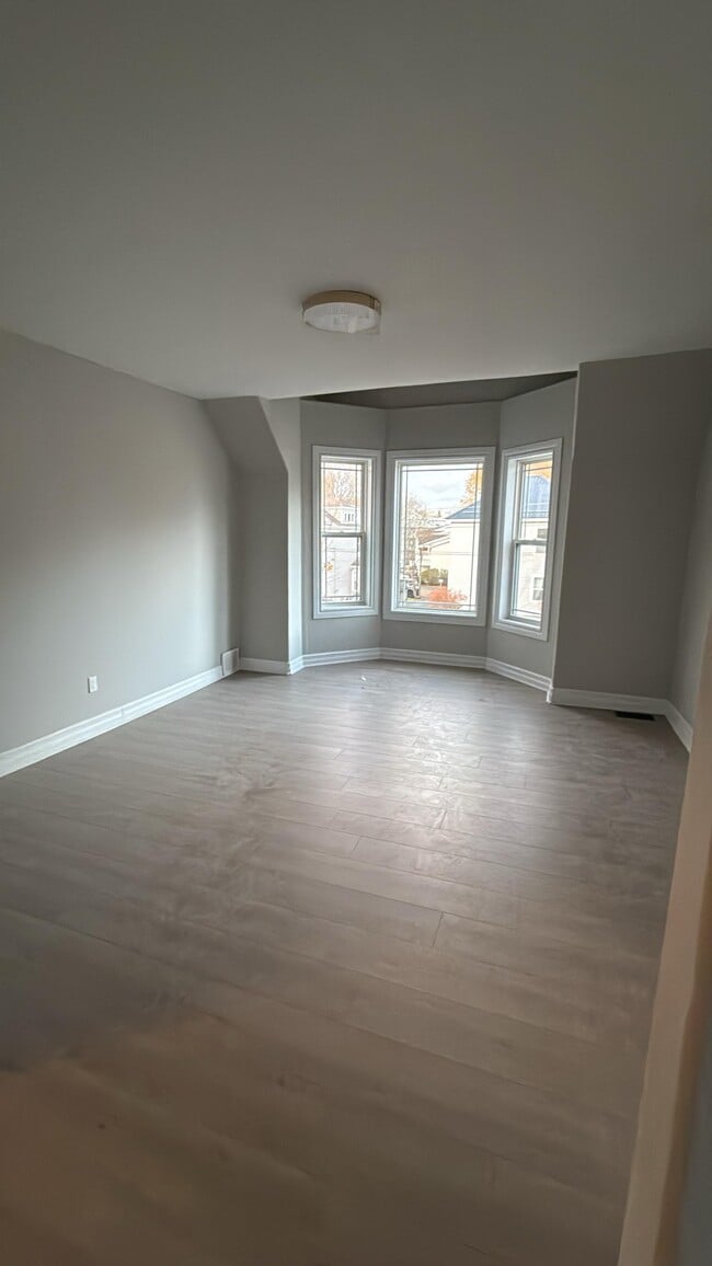 property at 36 Victoria St