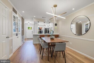 1126 N Taylor St in Arlington, VA - Building Photo - Building Photo