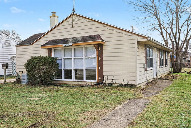 203 Ardennes Ave in Mishawaka, IN - Building Photo - Building Photo