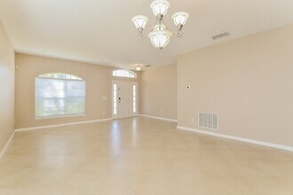 209 Casa Marina Pl in Sanford, FL - Foto de edificio - Building Photo