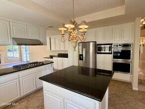 1922 Golden Sky Cir in Westlake Village, CA - Building Photo - Building Photo