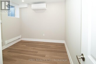3261 Respond Rd in Mississauga, ON - Building Photo - Building Photo
