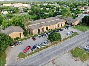 The Lafayette Apartments in Graham, TX - Foto de edificio - Building Photo