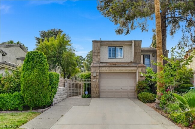 property at 3223 Pinehurst Dr