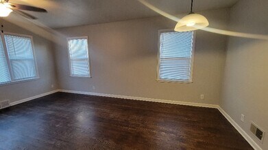 4335 S 50th St in Lincoln, NE - Building Photo - Building Photo