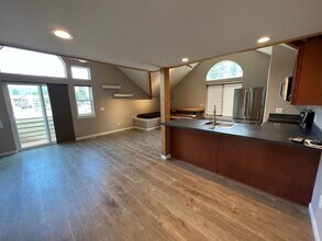 215 W Whitman St in Leavenworth, WA - Building Photo - Building Photo