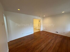 3721 Brookcrest Cir in Decatur, GA - Building Photo - Building Photo