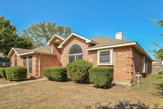 2310 Summit Dr in McKinney, TX - Building Photo - Building Photo