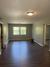 460 Grant St in Sharon, PA - Building Photo - Building Photo