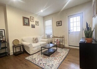 233 Northampton St, Unit 2 in Boston, MA - Building Photo - Building Photo