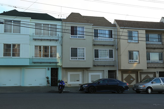 1537 Noriega St in San Francisco, CA - Building Photo - Building Photo