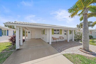 914 Spanish Dr S in Longboat Key, FL - Building Photo - Building Photo