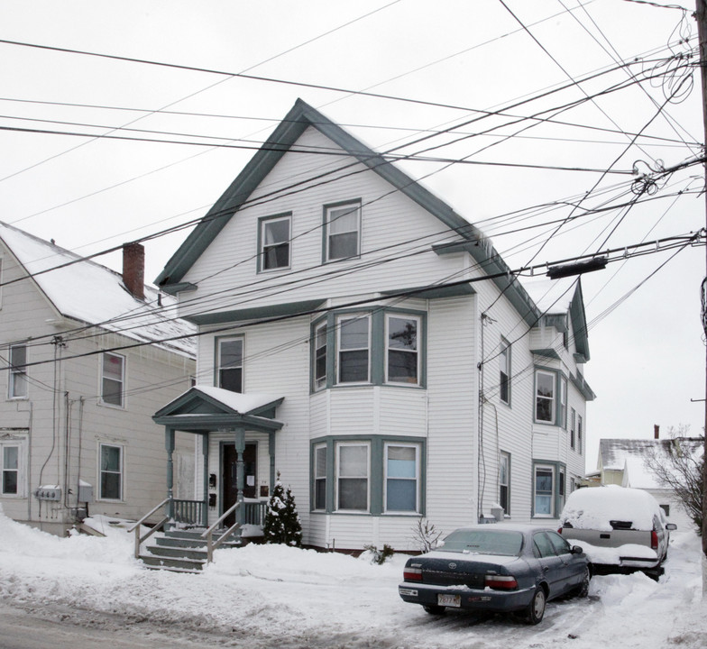 75 Elm St in Lewiston, ME - Foto de edificio