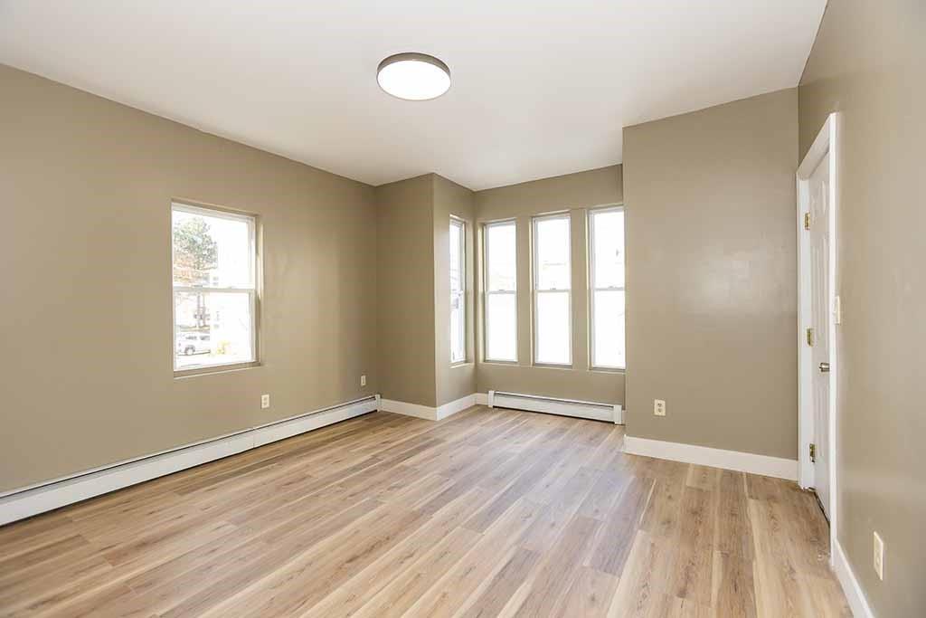 11 Kelly St in Providence, RI - Building Photo