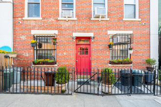 151 Berry St in Brooklyn, NY - Building Photo - Building Photo