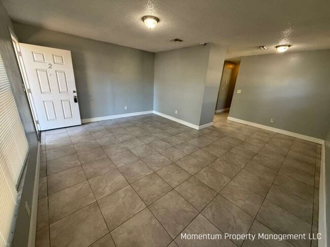 property at 9406 N Mulberry St