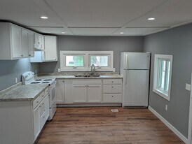 8 Lower Landing Rd in Charlestown, NH - Building Photo
