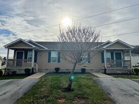 407 Lower Stone Ave in Bowling Green, KY - Building Photo