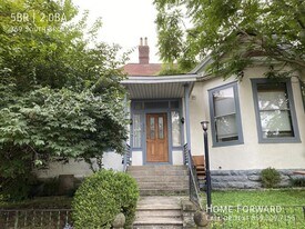 369 S Broadway Park in Lexington, KY - Building Photo