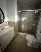 9287 NW 120th Terrace in Hialeah Gardens, FL - Building Photo - Building Photo