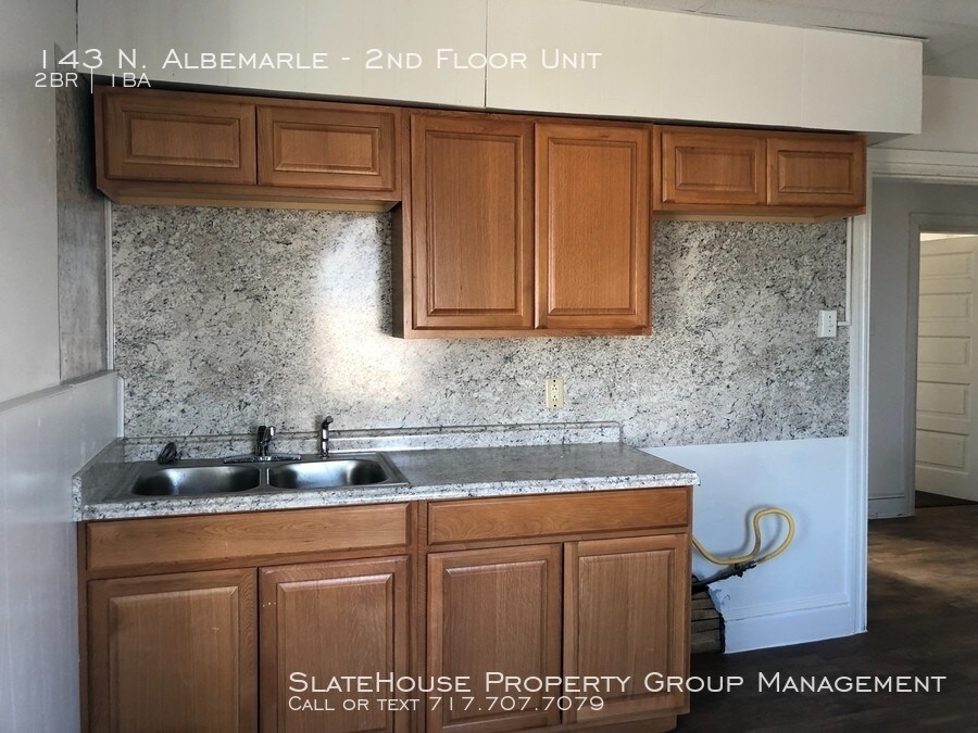 143 N Albemarle St-Unit -2nd Floor Unit in York, PA - Foto de edificio