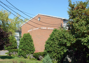 North Colony Townhomes in North Syracuse, NY - Building Photo - Building Photo