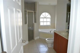 4209 30th St SW in Lehigh Acres, FL - Building Photo - Building Photo