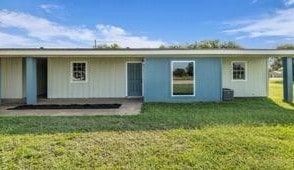 1 Country Pl Rd in Lorena, TX - Building Photo