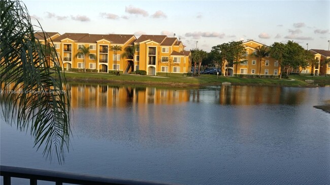 2301 W Preserve Way in Miramar, FL - Building Photo - Building Photo