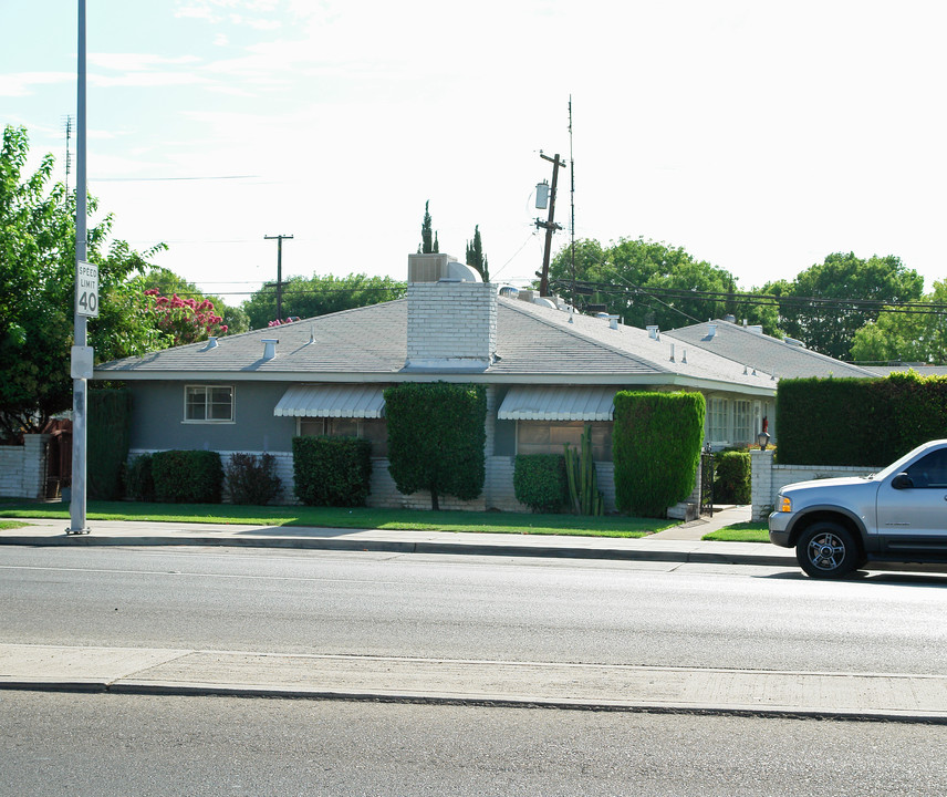 3016 N First St in Fresno, CA - Building Photo