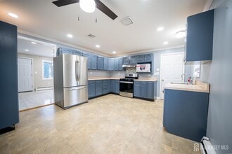 41 Justice St in Piscataway, NJ - Building Photo - Building Photo