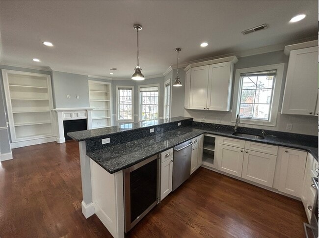 4 Langley Rd in Boston, MA - Building Photo - Building Photo
