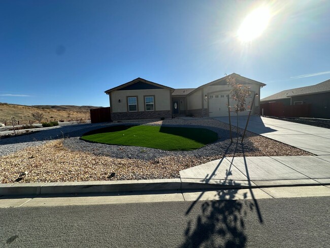 property at 18606 Granite Peak Ct