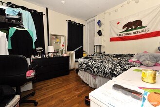 64 Egmont St in Brookline, MA - Building Photo - Building Photo