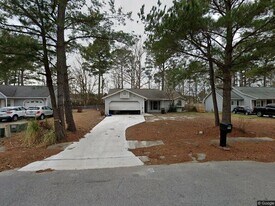 108 Broadleaf Dr in Jacksonville, NC - Building Photo