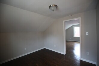 17390 Bradford Ave in Detroit, MI - Building Photo - Building Photo