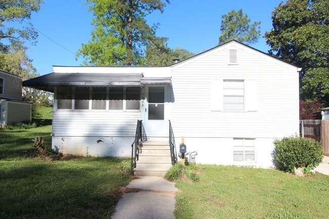 property at 7808 Vienna Ave