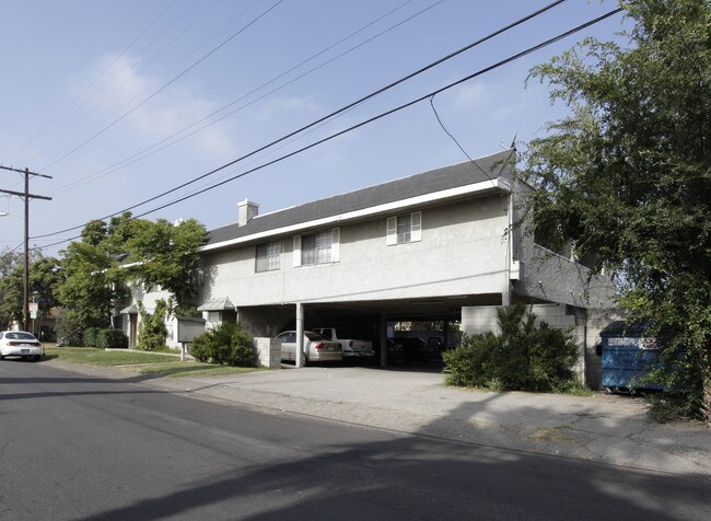 11471 Bessemer St in North Hollywood, CA - Building Photo - Building Photo