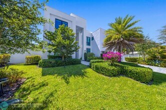 2001 Marietta Dr in Fort Lauderdale, FL - Building Photo - Building Photo